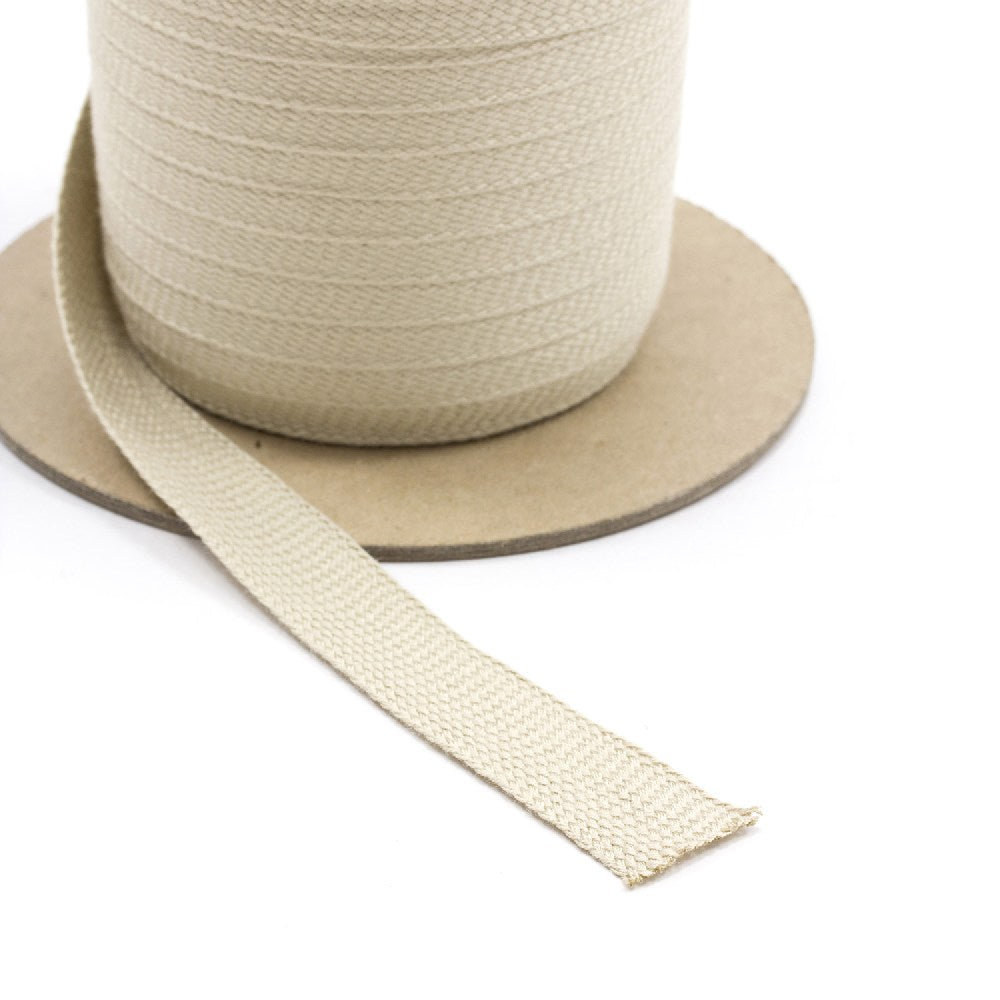 Sunbrella Braid #4015 13/16 inch by 100-yards Linen Sunbrella Braid #4015 13/16 inch by 100-yards Linen