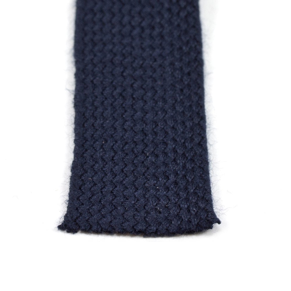 Sunbrella Braid #4015 13/16 inch by 100-yards Navy Blue Sunbrella Braid #4015 13/16 inch by 100-yards Navy Blue