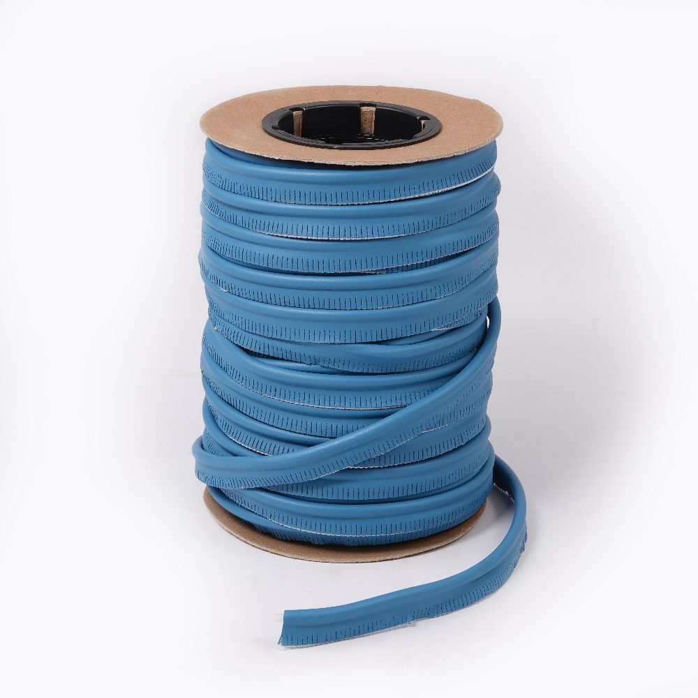 Sunbrella Horizon Capriccio Sky 10200-0019 5/8-Inch Welt (38 Yards) Sunbrella Horizon Capriccio Sky 10200-0019 5/8-Inch Welt (38 Yards)